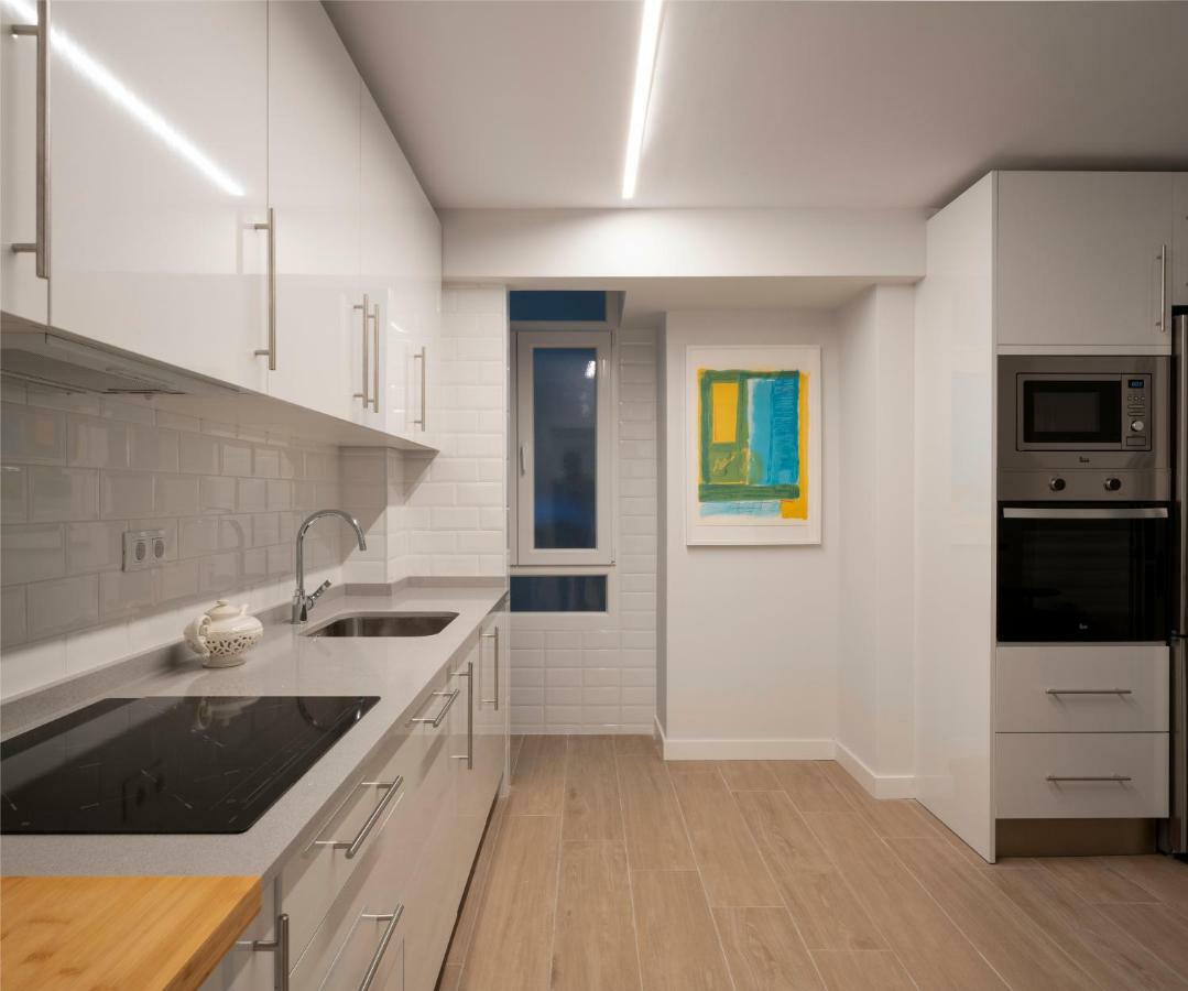 Close To The & Parking Apartment Gorliz